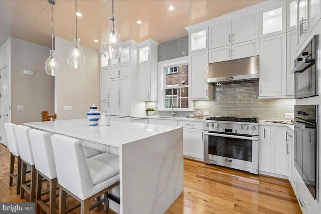 607 SECOND ST, Alexandria, VA 22314