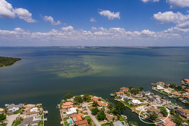 2063 ILLINOIS AVENUE NE, St Petersburg, FL 33703