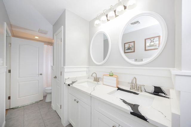 501 Auburn St 303, Whitman, MA 02382