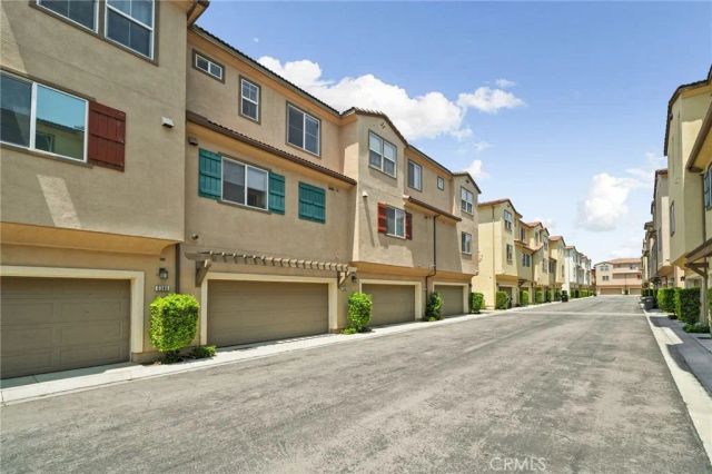 6382 Aquila Way, Eastvale, CA 91752