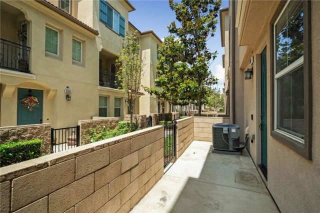 6382 Aquila Way, Eastvale, CA 91752