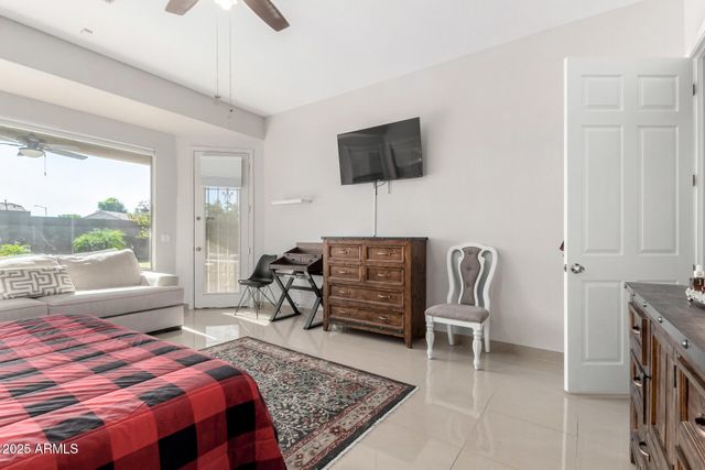 10625 W HARMONY Lane, Peoria, AZ 85382