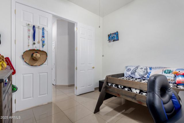 10625 W HARMONY Lane, Peoria, AZ 85382