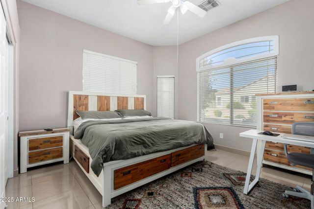 10625 W HARMONY Lane, Peoria, AZ 85382