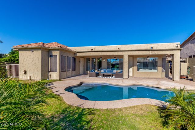 10625 W HARMONY Lane, Peoria, AZ 85382