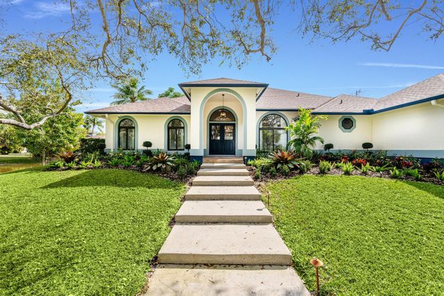 5656 South Shore Boulevard, Wellington, FL 33449