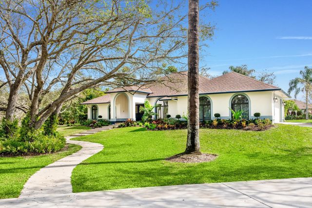 5656 South Shore Boulevard, Wellington, FL 33449