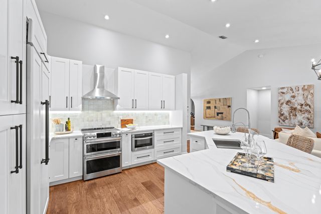 5656 South Shore Boulevard, Wellington, FL 33449