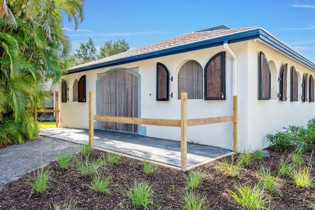 5656 South Shore Boulevard, Wellington, FL 33449