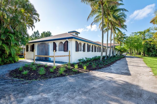 5656 South Shore Boulevard, Wellington, FL 33449