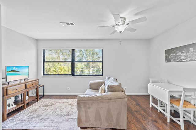 5656 South Shore Boulevard, Wellington, FL 33449