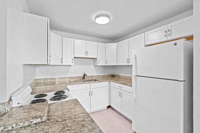 5656 South Shore Boulevard, Wellington, FL 33449