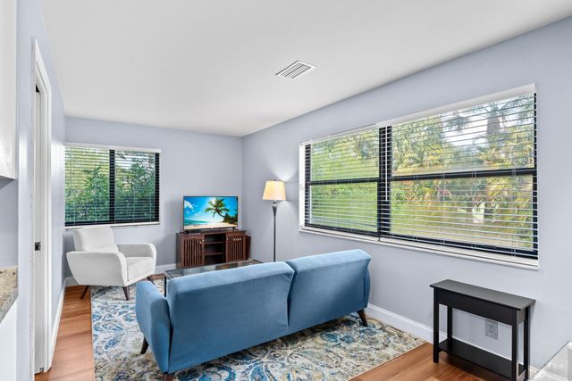 5656 South Shore Boulevard, Wellington, FL 33449