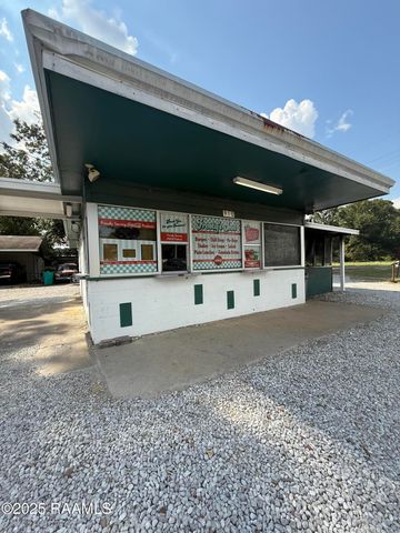 910 & 908 Tate Cove Road, Ville Platte, LA 70586