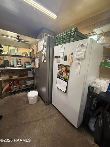 910 & 908 Tate Cove Road, Ville Platte, LA 70586