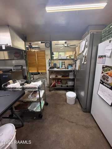 910 & 908 Tate Cove Road, Ville Platte, LA 70586