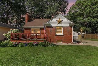 3620 Fort Drive, Waterford, MI 48328