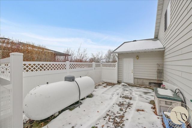 1266 Chipper Lane, Huntley, MT 59037