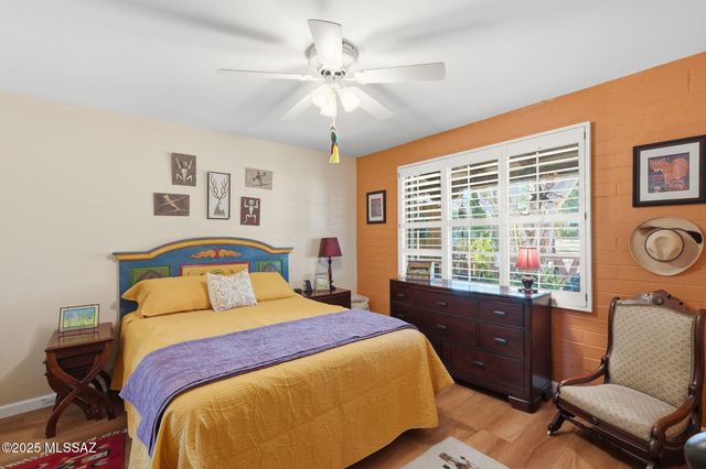 337 S Paseo Cerro A, Green Valley, AZ 85614