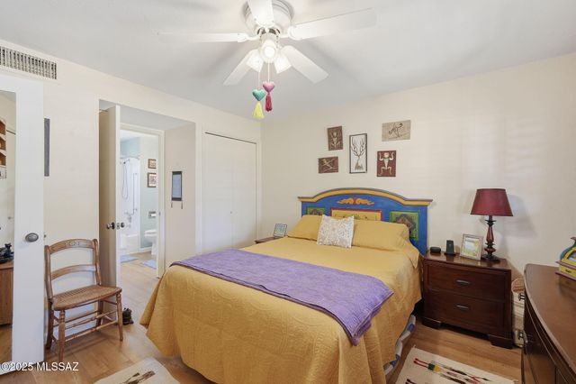 337 S Paseo Cerro A, Green Valley, AZ 85614