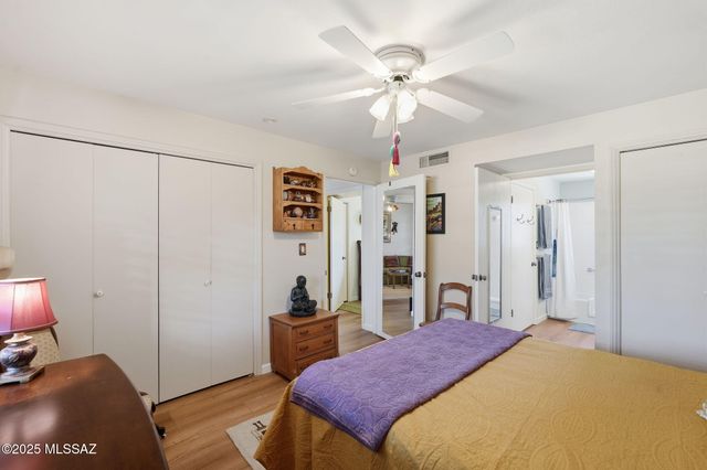 337 S Paseo Cerro A, Green Valley, AZ 85614