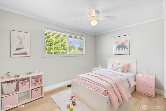 1206 S Walnut St, Burlington, WA 98233
