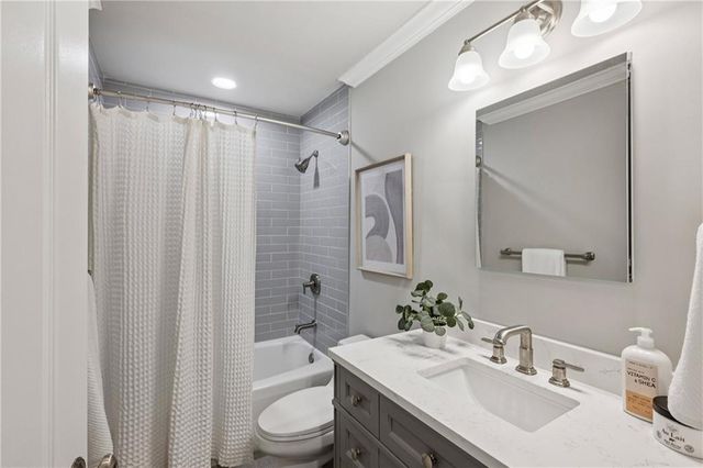 2575 Peachtree NE Road 5G, Atlanta, GA 30305