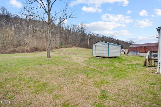 404 Amis Chapel Road Road, Surgoinsville, TN 37873