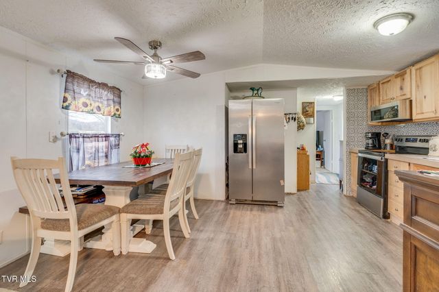 404 Amis Chapel Road Road, Surgoinsville, TN 37873