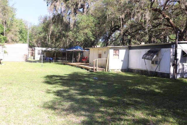 2466 CR 401A, Lake Panasoffkee, FL 33538