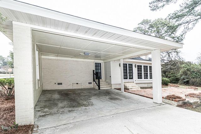 1117 Parkside Drive NW, Wilson, NC 27896
