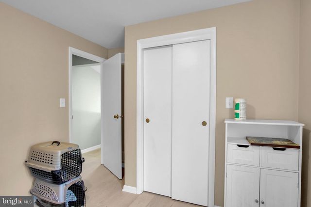 16 YANKEE DR, Mt Holly Springs, PA 17065