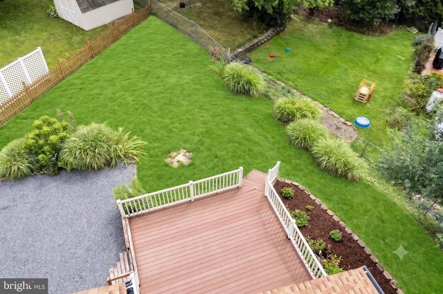 16 YANKEE DR, Mt Holly Springs, PA 17065