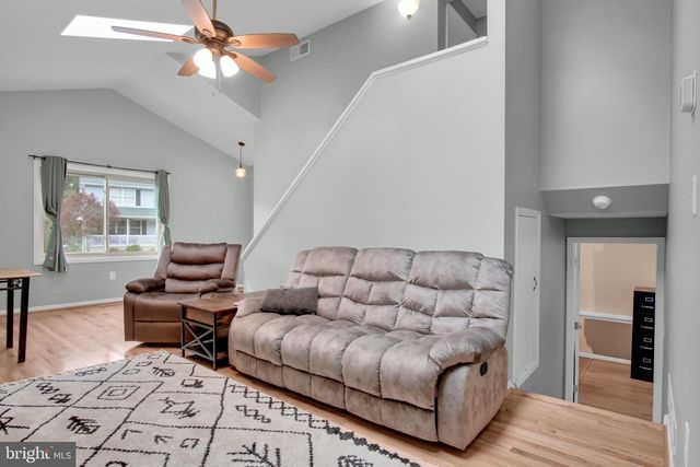 16 YANKEE DR, Mt Holly Springs, PA 17065