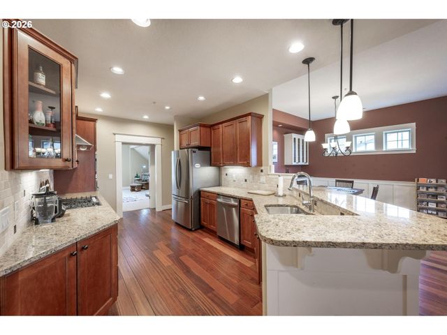 3640 Sw BAIRD St 3, Portland, OR 97219