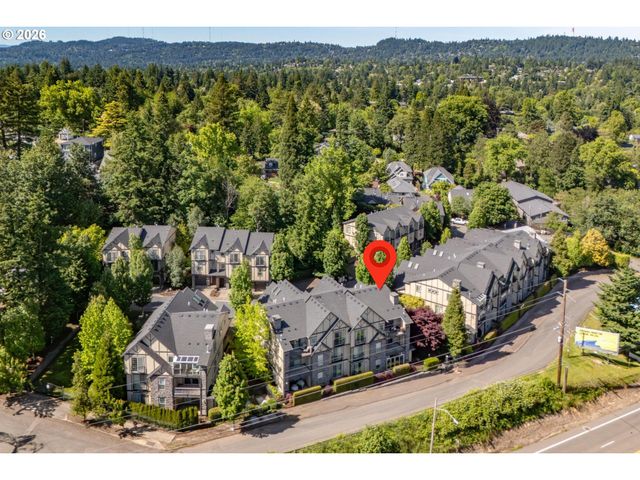 3640 Sw BAIRD St 3, Portland, OR 97219