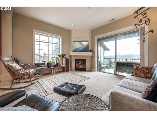 3640 Sw BAIRD St 3, Portland, OR 97219