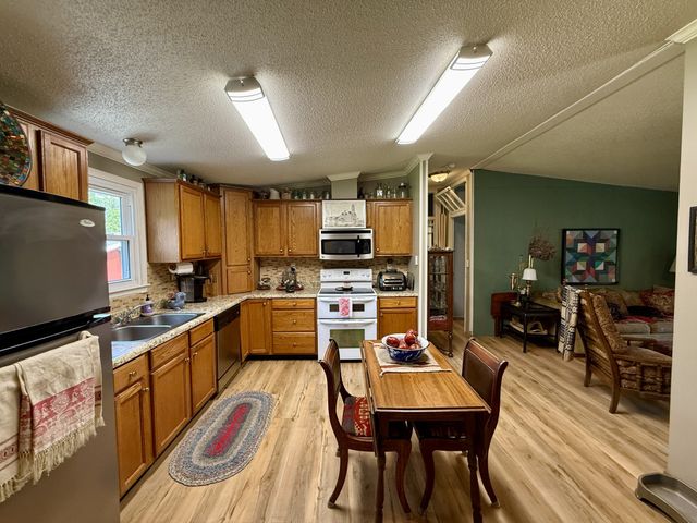 1280B McCrary Rd, Lebanon, TN 37087