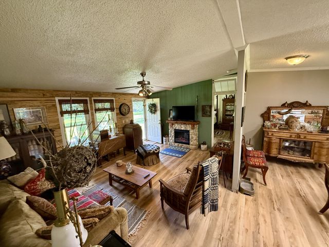 1280B McCrary Rd, Lebanon, TN 37087