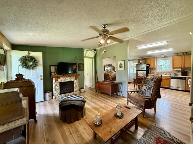 1280B McCrary Rd, Lebanon, TN 37087