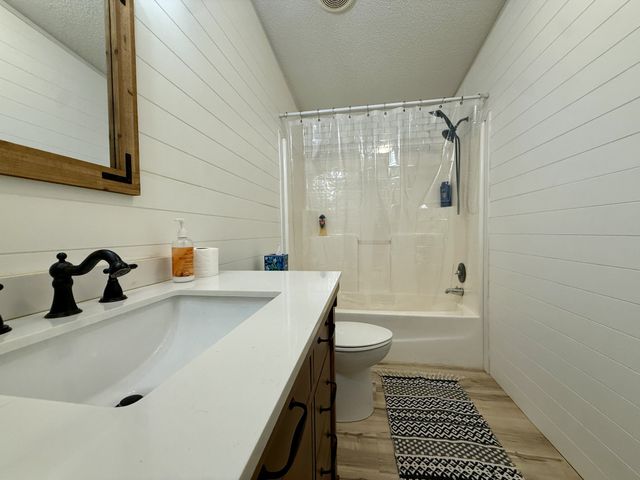 1280B McCrary Rd, Lebanon, TN 37087