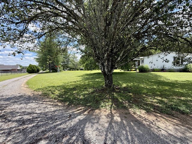 1280B McCrary Rd, Lebanon, TN 37087