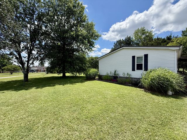 1280B McCrary Rd, Lebanon, TN 37087