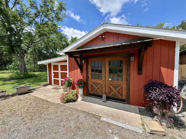 1280B McCrary Rd, Lebanon, TN 37087