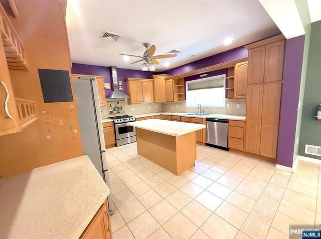 104 George Street, South River, NJ 08882