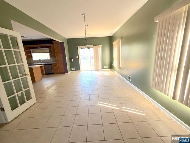 104 George Street, South River, NJ 08882
