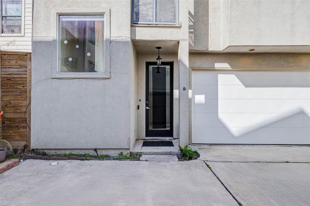 5715 Larkin Street D, Houston, TX 77007