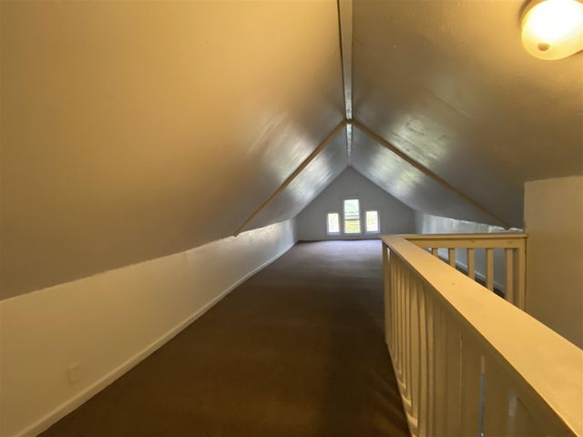 819 Oak Street, Kalamazoo, MI 49008