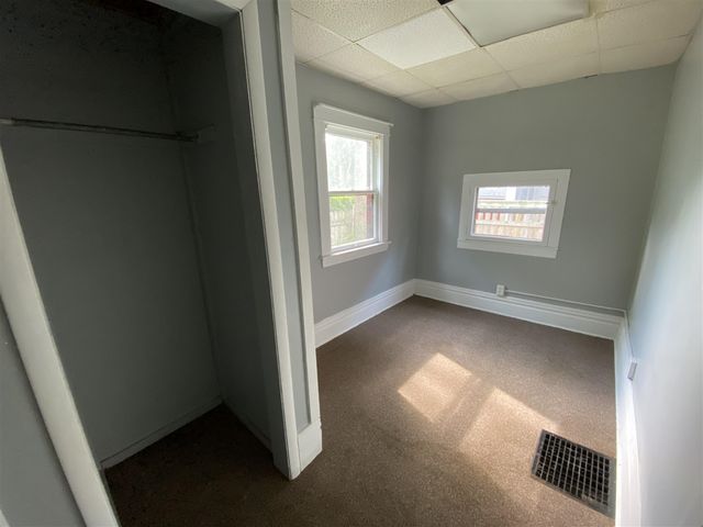 819 Oak Street, Kalamazoo, MI 49008