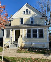 819 Oak Street, Kalamazoo, MI 49008